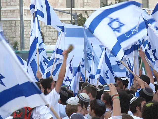 Israelis Celebrating Jerusalem Day, Photo, CBN News