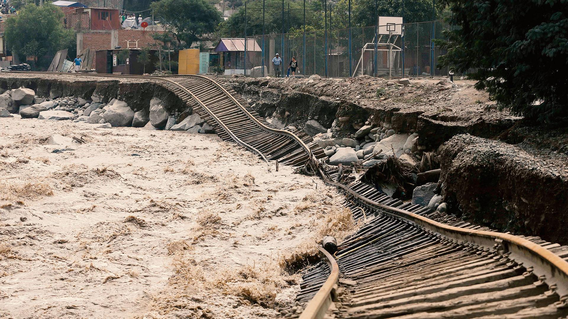 Heavy Rain and Floodwaters Bring Death, Destruction and Prayer for Peru