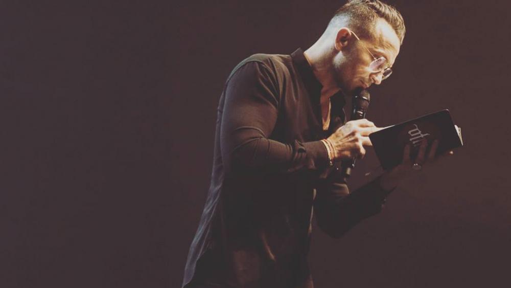 Hillsong Pastor Carl Lentz Clarifies, Calls Abortion 'Sinful' CBN News