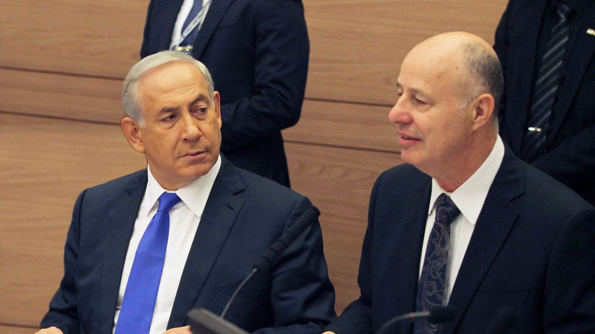 Netanyahu's Two-Headed Dilemma: Contain Hamas and Save His Coalition ...