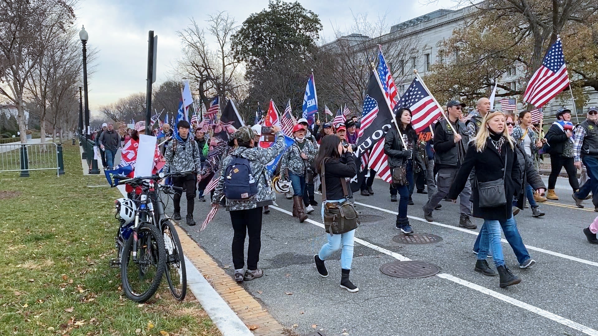 We Come in Faith to Our God': Millions Watch as Jericho Marchers March On  Nation's Capital | CBN News