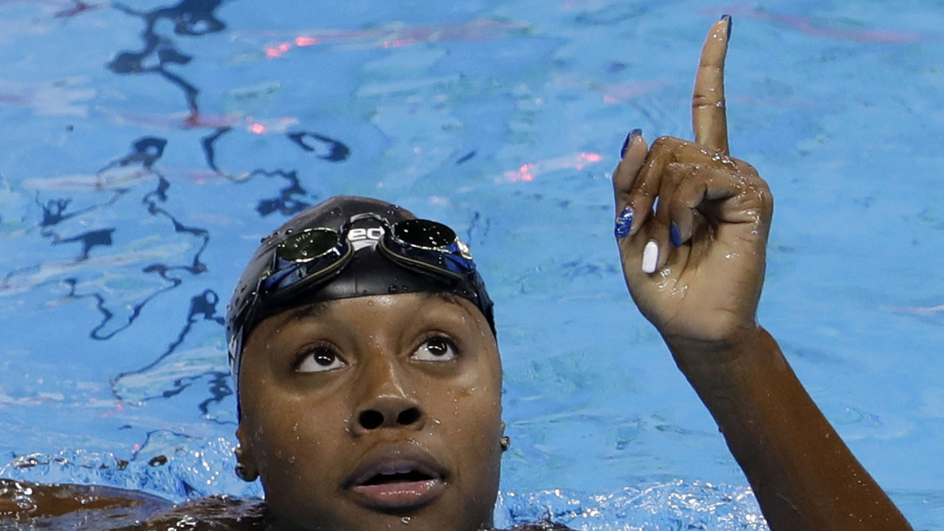 Olympic Gold: Simone Manuel Gives &lsquo;All Glory to God&rsquo; | CBN News