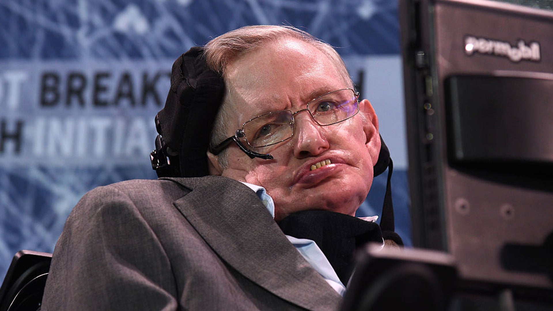 The Intriguing Answer Stephen Hawking Gave When Asked 'Do You Believe in  God?' | CBN News