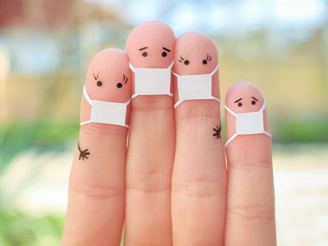 finger family wearing face masks