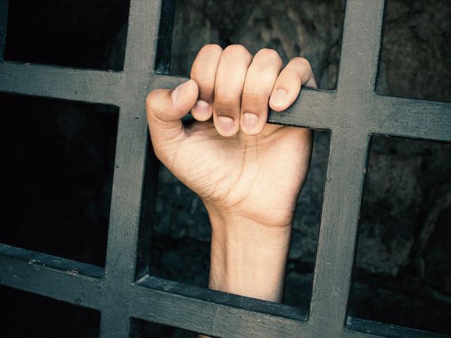 handprisoncageas