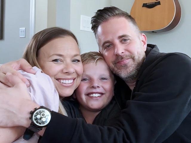 Matt Hammitt with his wife and his son Bowen