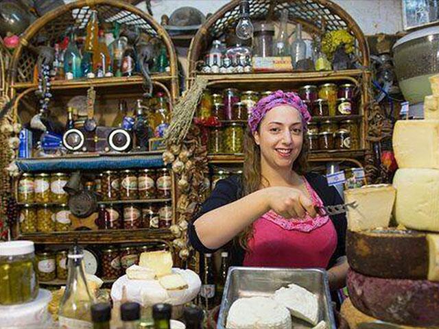 A shop in the Galilee, Photo Courtesy Israel Tourism Ministry