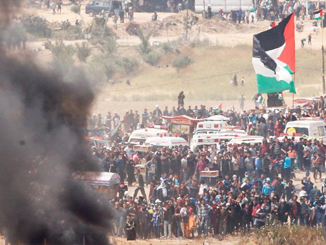 Hamas-led Riots at Border with Israel, Photo, AP