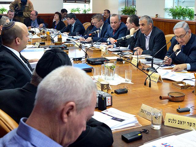 Israeli Cabinet Meeting, Photo, GPO archive, Kobi Gideon