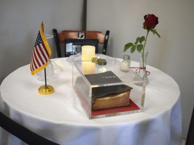 Kristin Pressly -  Manchester VA Medical Center a través de AP