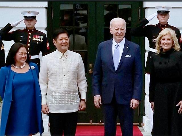 Philippine President Ferdinand Marcos Jr. met with President Joe Biden at the White House (Photo: screen capture from pool footage)