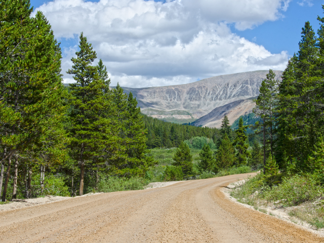 unpaved road