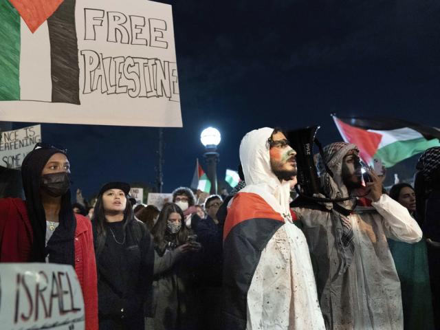 A pro-Palestinian demonstration at Union Station in Washington, Nov. 17, 2023. (AP Photo/Jose Luis Magana)