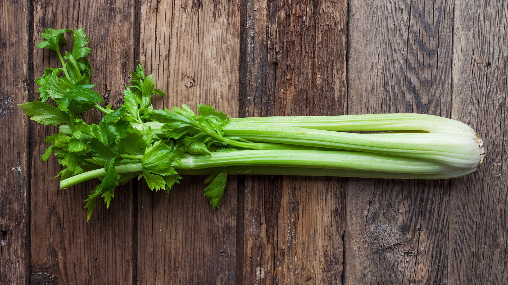 Celery Juice: Is This Hot 'New Years' Weight Loss Trend ...