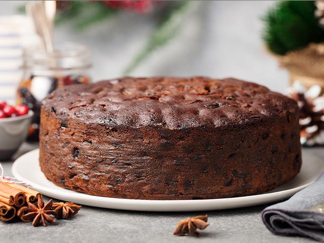 141-Year-Old Fruitcake Is a Michigan Family's Heirloom: Here's How It ...