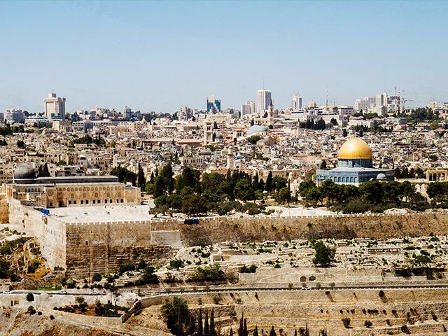 Visit Israel from Your Home: Join CBN's Virtual Tour Through Jerusalem ...