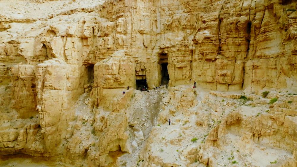 Murbaat Cave, Photo Credit: Emil Aladhem Israel Antiquities Authority