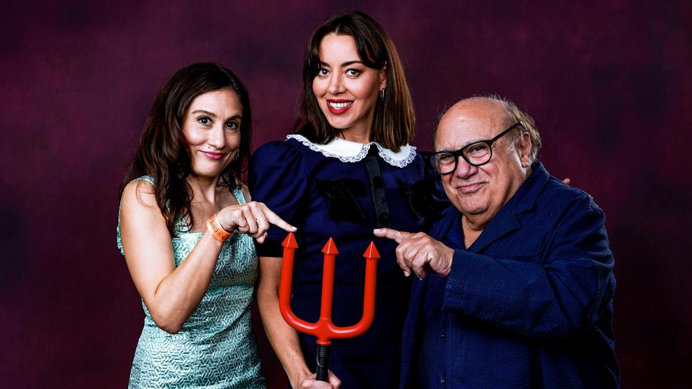 Lucy DeVito, from, left, Aubrey Plaza and Danny DeVito pose for a portrait to promote &quot;Little Demon&quot; on day two of Comic-Con International on July 22, 2022, in San Diego. (AP Photo/Chris Pizzello)