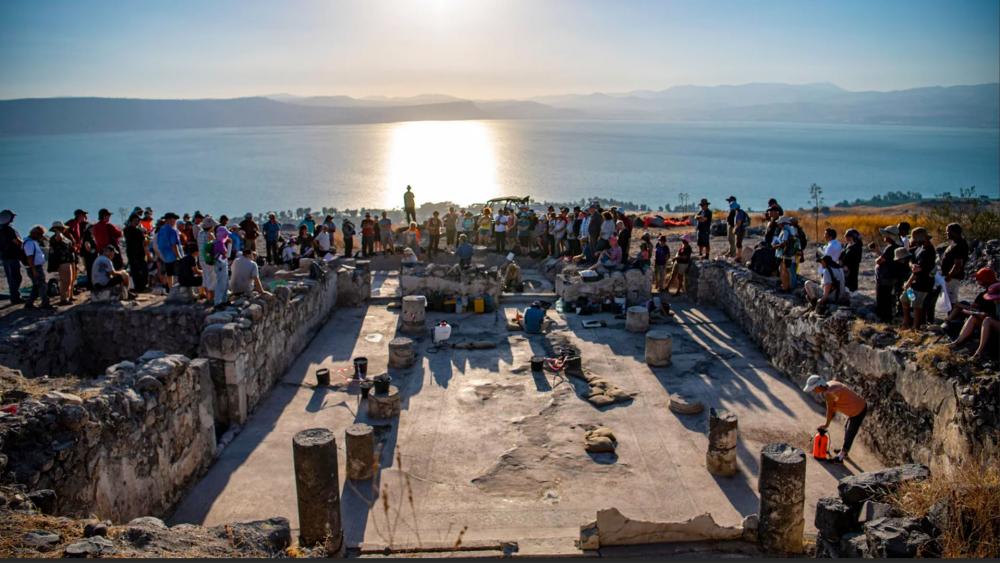 Despite seemingly being in a poor neighborhood, the church offered the best views of the Sea of Galilee from all of Hippos&#039; churches. Credit: Gil Eliahu.