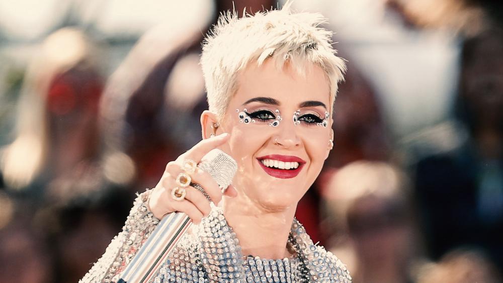 'My Brokenness + God's Divinity': Katy Perry Points to Jesus for ...