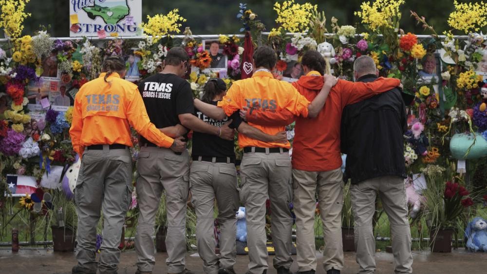 ap25194644390319-1536x1024.jpg ap25194644390319-1536x1024.jpg