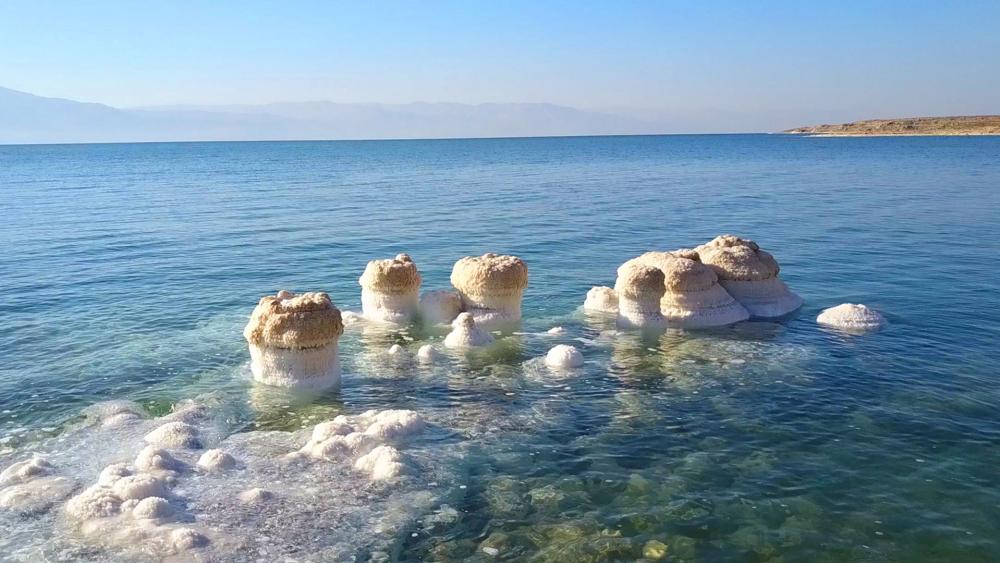 Dead Sea&#039;s Salty Chimneys, Photo, CBN News, Jonathan Goff