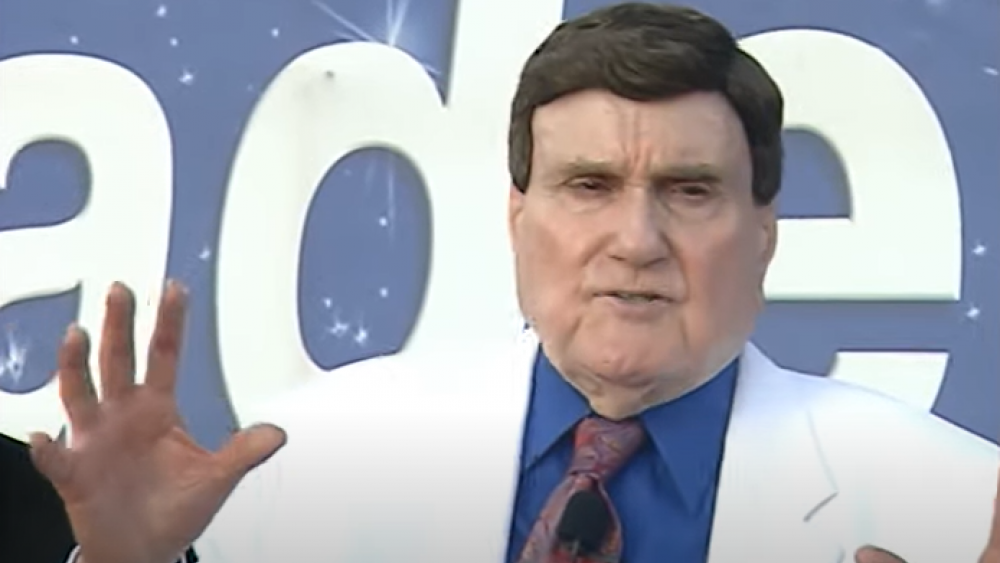 Longtime Televangelist Ernest Angley Passes Away At 99 | CBN News