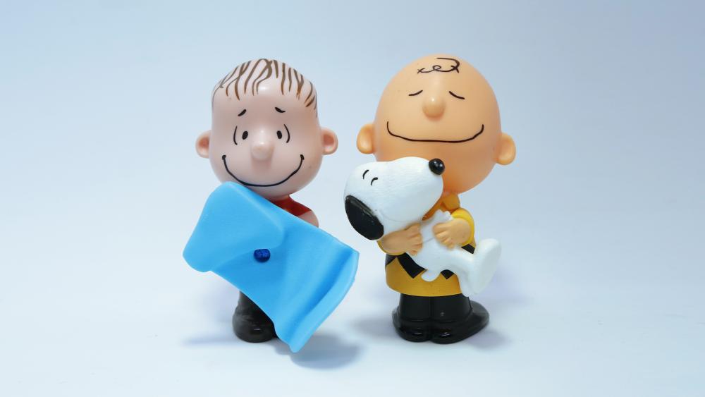 Linus, Charlie Brown, and Snoopy (Adobe stock photo) 