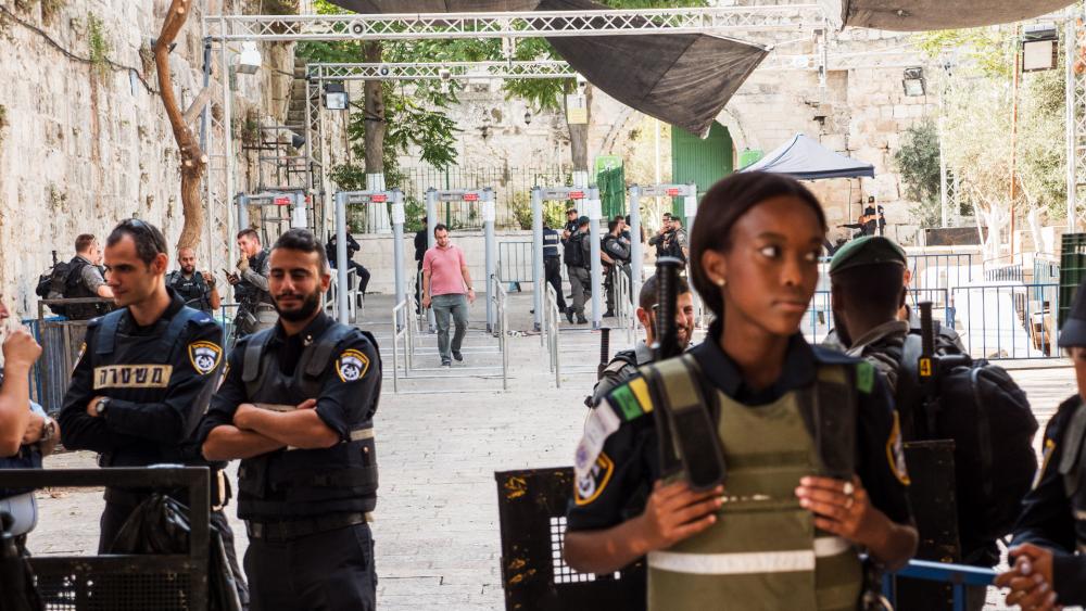 Metal Detectors on the Temple Mount, Photo, CBN News, Jonathan Goff