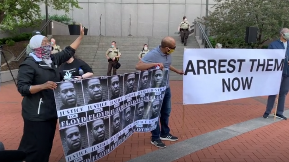 Minneapolis protesters rally following the death of black man in police custody