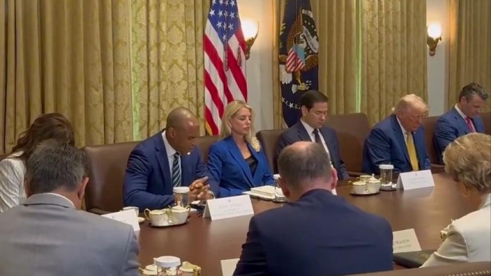 Secretary of Housing and Urban Development Scott Turner leads the Cabinet in prayer for Texas flood victims.