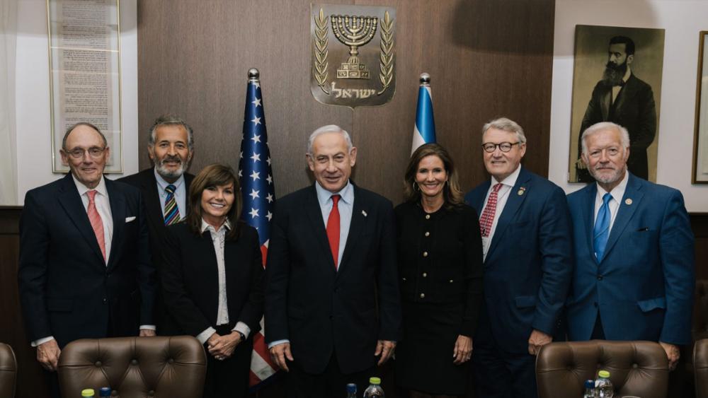 A bipartisan U.S. congressional delegation meets with Israeli Prime Minister Benjamin Netanyahu. (Credit Sam Roberts via U.S. Israel Education Assn.)